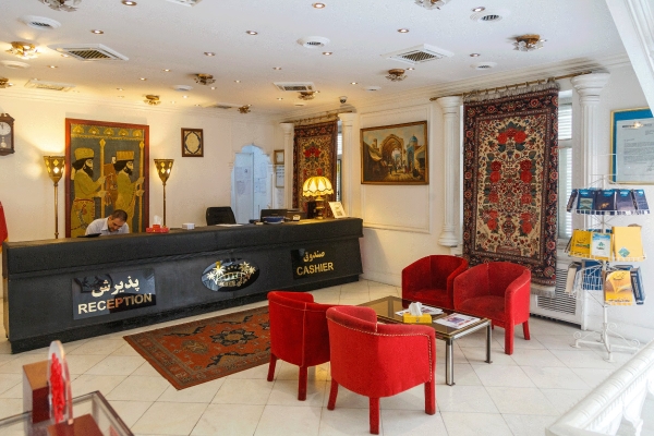 Karoon Hotel (Teheran)